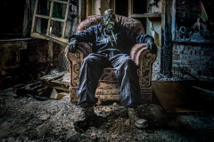 Waiting for the End of the World - On Location